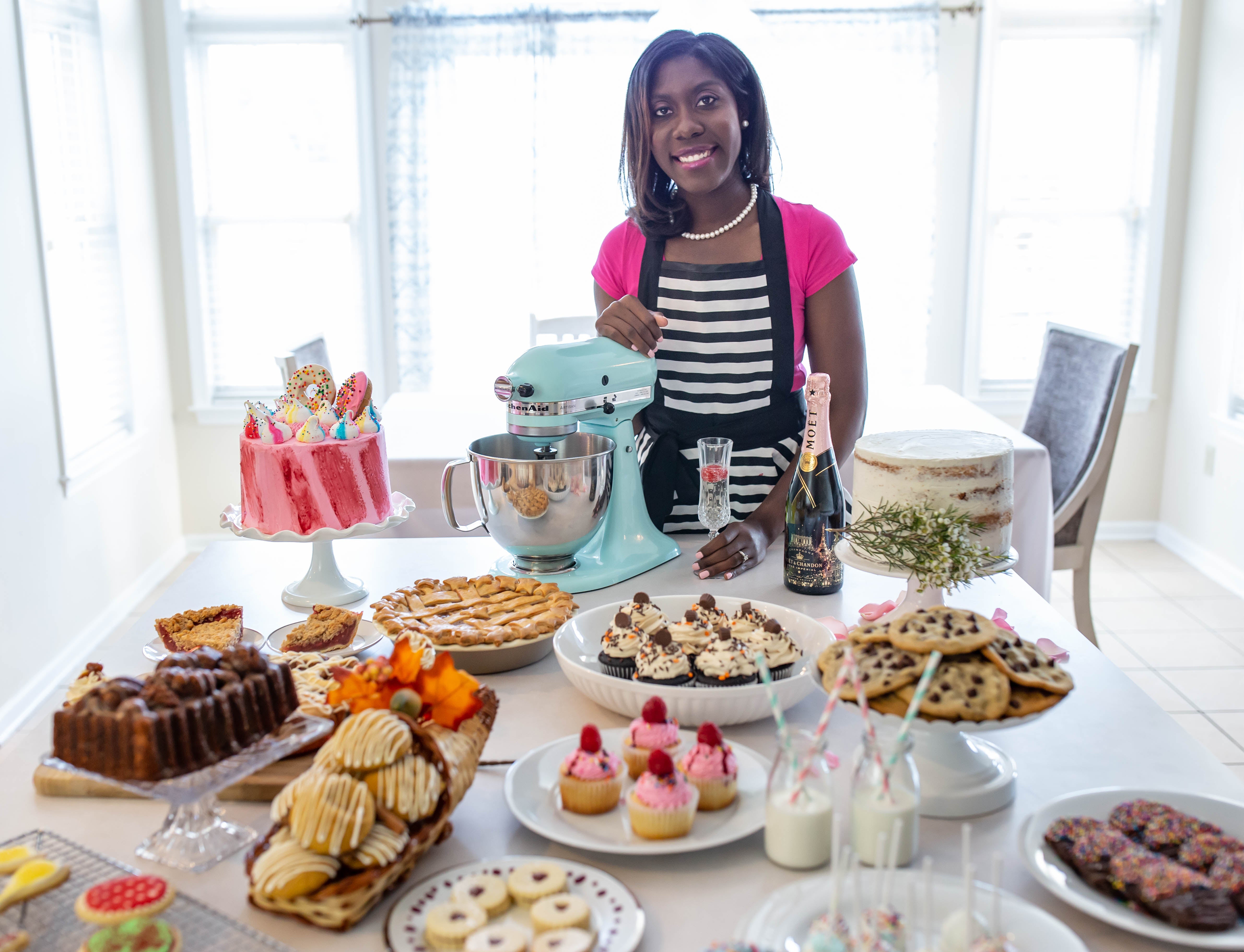 About Us – Mia & Maddie